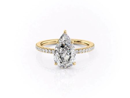 The Pave Eleanor Set With A 3.5 Carat Pear Moissanite Supply