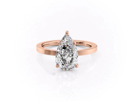 The Eleanor Set With A 2.5 Carat Pear Moissanite Supply